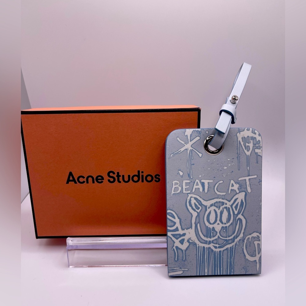 NIB - Acne Studios Luggage Tag - Beat Cat